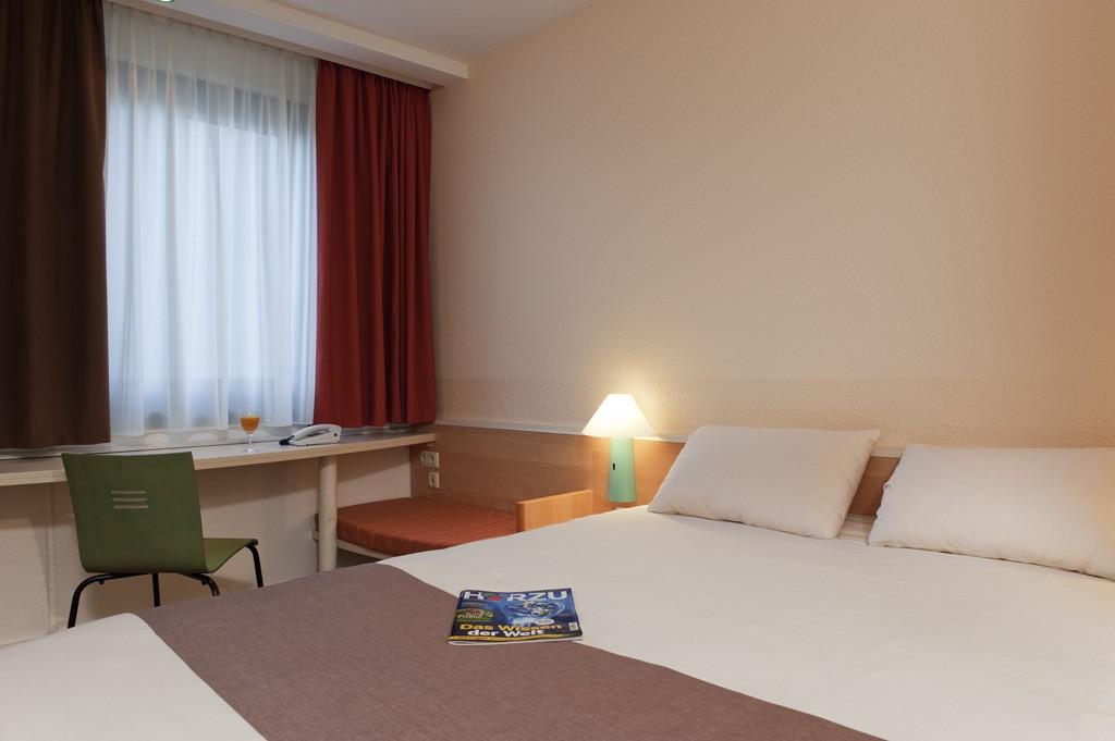 Ibis Ulm City Eksteriør billede