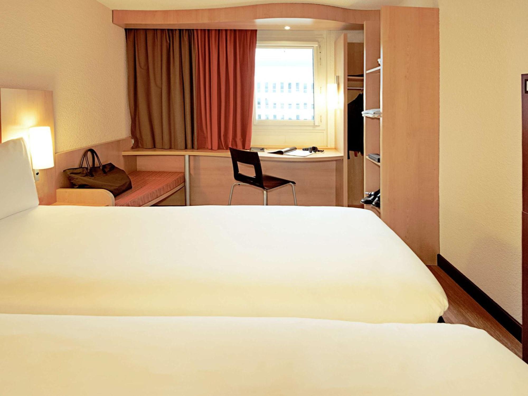 Ibis Ulm City Eksteriør billede