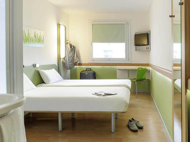 Ibis Ulm City Eksteriør billede